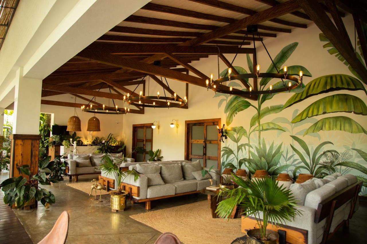 El Rio Hotel Дорадаль Экстерьер фото